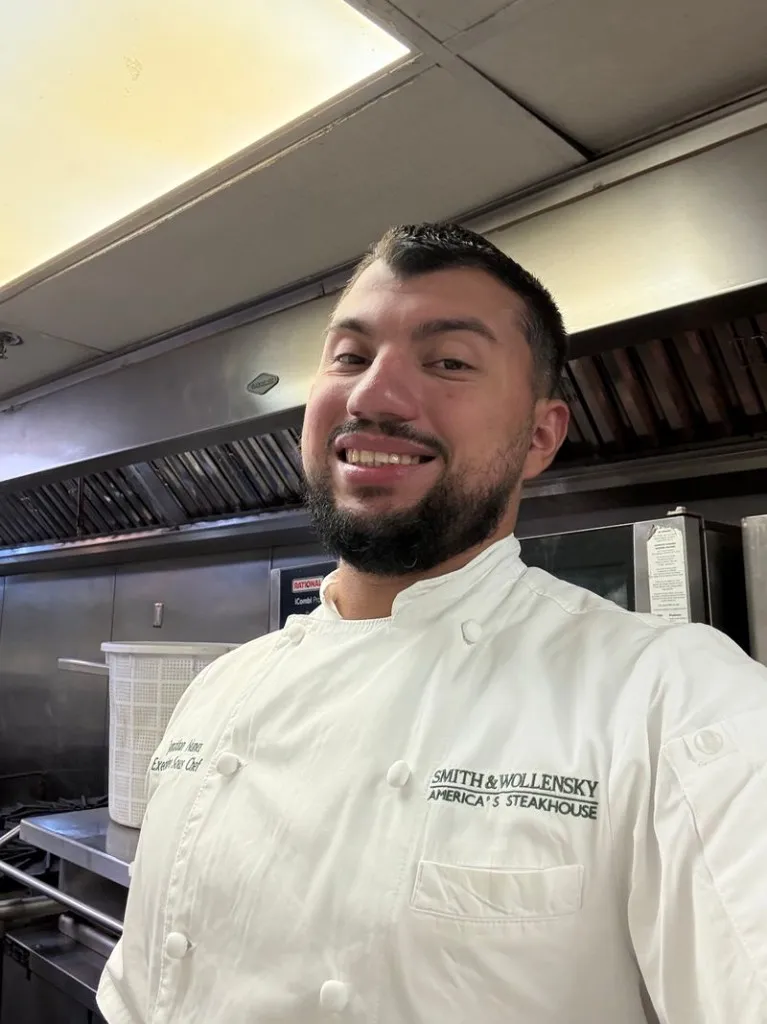 Chef Chef Jonathan Nunez, Smith & Wollensky