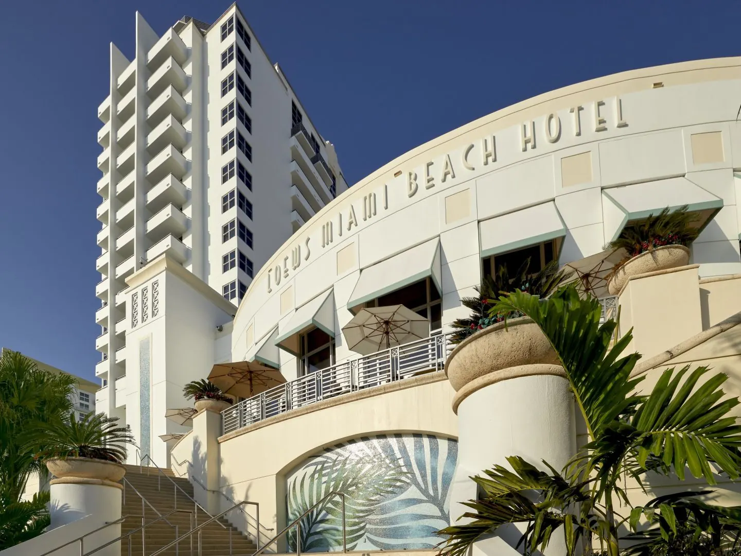Loews Miami Beach Hotel exterior on Collins Avenue